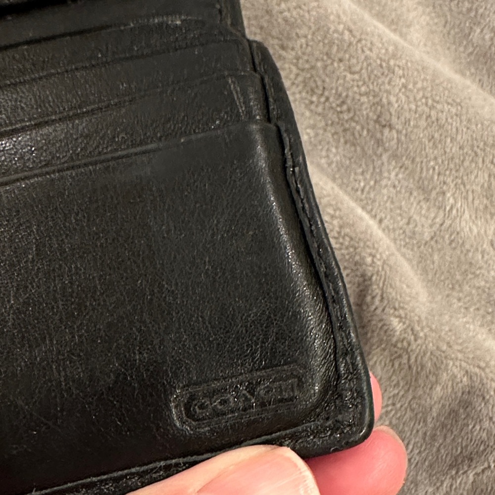 Coach Black and Silver Signature Clutch - Picture 4 of 10